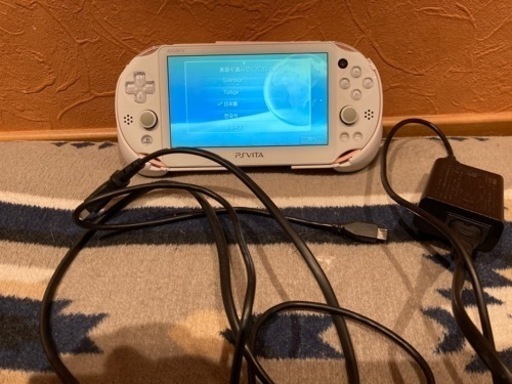 PSVita2000 ピンク  美品 12000円～、3/6まで