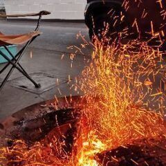 🔥薪あります。焚き火クリエイター💌インスタグラムやってます😁癒やしの薪屋　ナチュラルウッド検索💋の画像