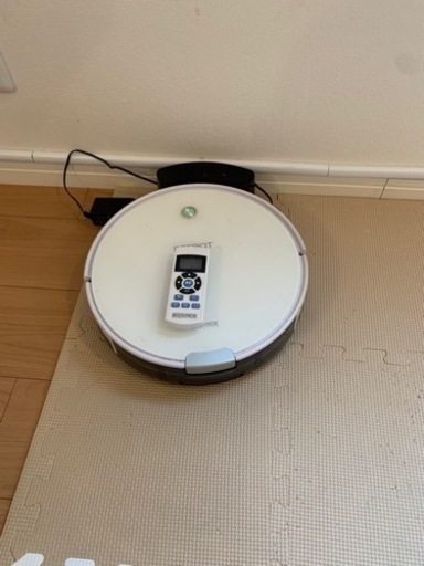 拭き掃除も出来るロボット掃除機　（ジャンク品）
