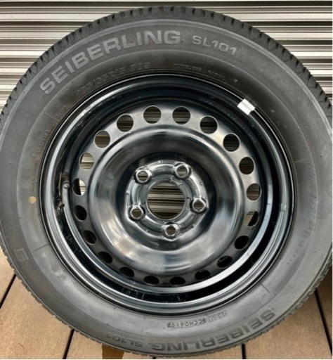 フリード ブリヂストン セイバーリング SL101 15インチ 185/65-15