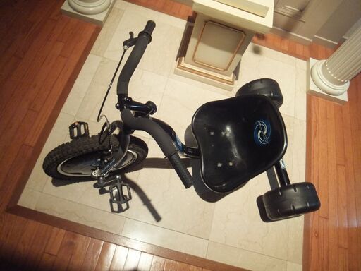 ドリフトトライク  DRIFT TRIKE