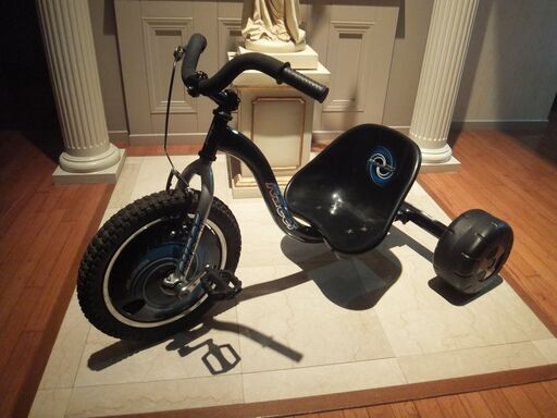 ドリフトトライク  DRIFT TRIKE