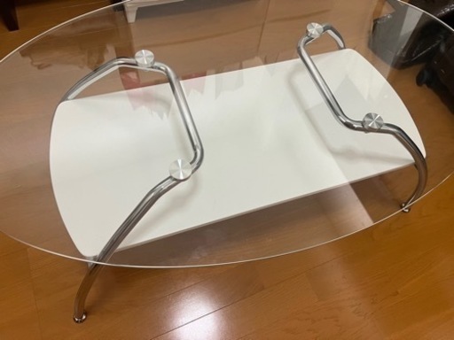 ガラステーブル
