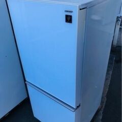 配送可能　シャープ SHARP SJ-GD14D-W [プラズマクラスター冷蔵庫 (137L・つけかえどっちもドア) 2ドア クリアホワイト]@ 配送可能 シャープ SHARP SJ-GD14D-W [プラズマクラスター冷蔵庫 (137L