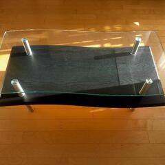 ガラスと木板製ローテーブル