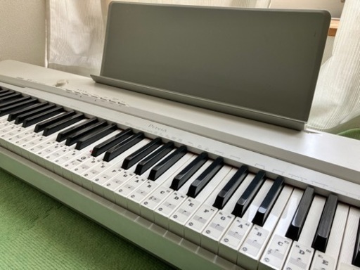 カシオの電子ピアノ
