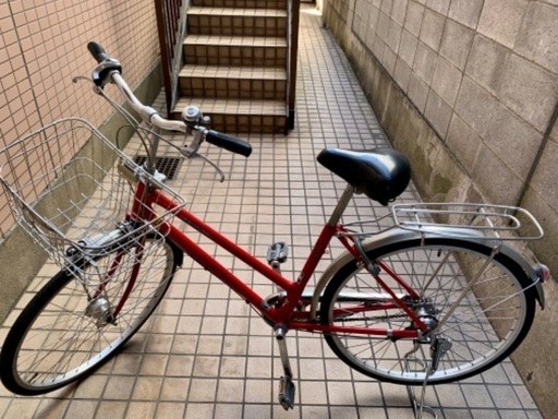 MIYATA自転車、3段変速、8,000円。引き取り早い方を優先。