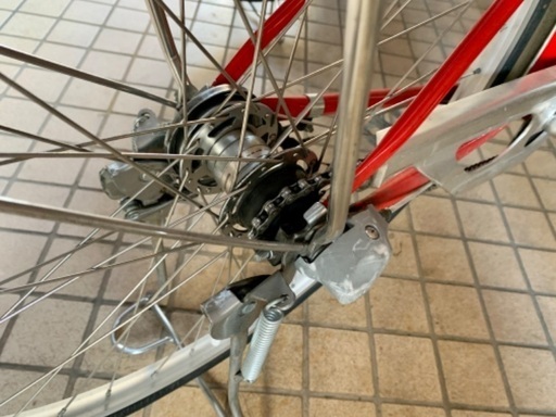 MIYATA自転車、3段変速、8,000円。引き取り早い方を優先。