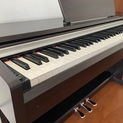 （取引中）ヤマハ電子ピアノ【ARIUS】YDP-141