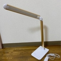 【ネット決済】《取引中》再【美品】デスクライト　明るさ・色味調整可