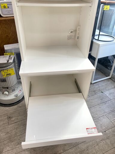 定価39900円★ニトリ レジューム60 キッチンボード スリム 横幅59㎝×奥行50cm×高さ191cm■4枚扉 スライドテーブル コンセント3個 ホワイト 白 鏡面仕上げ レンジボード キッチンボード 食器棚■近隣配送無料 買取帝国 志木店