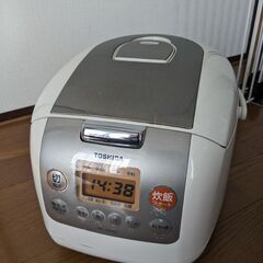 東芝　炊飯器　RC-10MSD　5合炊き　2014年製