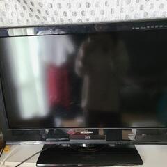 液晶テレビ　MITSUBISHI　REAL 32型