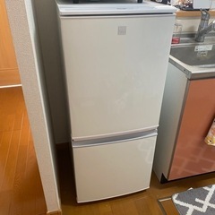 SHARP 冷蔵庫(2018年製)