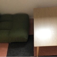 ローテーブルと座椅子　2セット