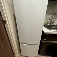 冷蔵庫 TOSHIBA 170L 半年利用のみ