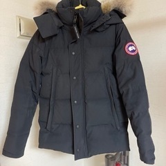 カナダグース　ダウン　取引中