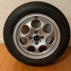 【新品未使用MINIスタッドレスタイヤ（純正ホイール付き）】