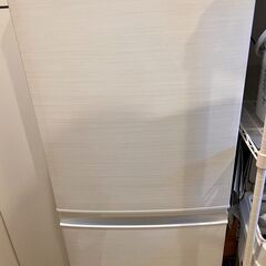 シャープ　冷凍冷蔵庫（137L）両開き対応