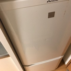 三菱ノンフロン冷蔵庫　MR-P15EC-KW