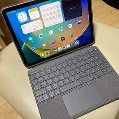 iPadAir 第4世代とケースとキーボード