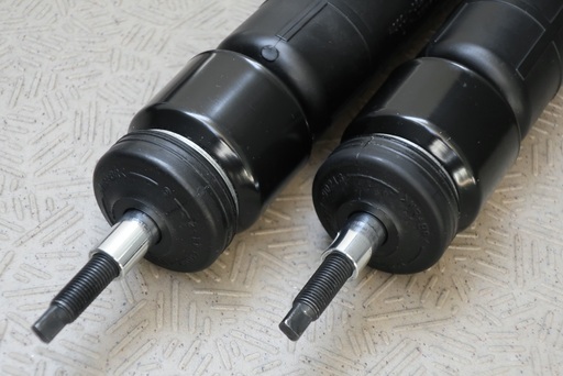 美品！アルトワークス HA36S 2WD用 KYB純正サスセット 走行約8千km KYB 