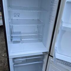 冷蔵庫(名古屋市近郊配達設置無料)