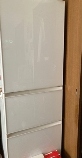 お値下げ可TOSHIBA  2020年製　タッチパネル大型3ドア　冷蔵庫