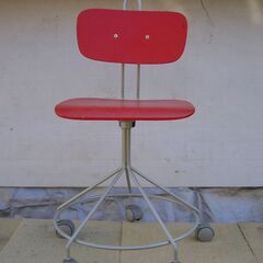 イタリア製の椅子