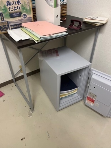 総額一万円　全て回収してくれる方のみご連絡ください
