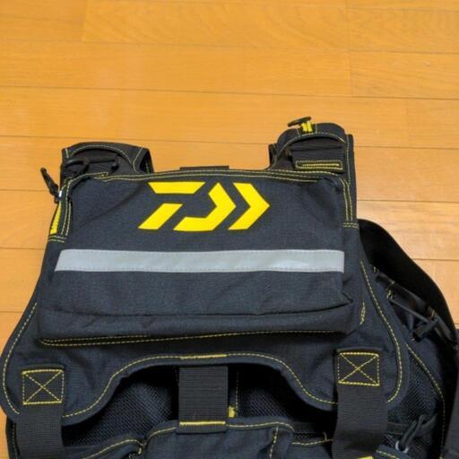 ダイワ フィッシングベスト DF-6104 新品購入 試着だけ | real