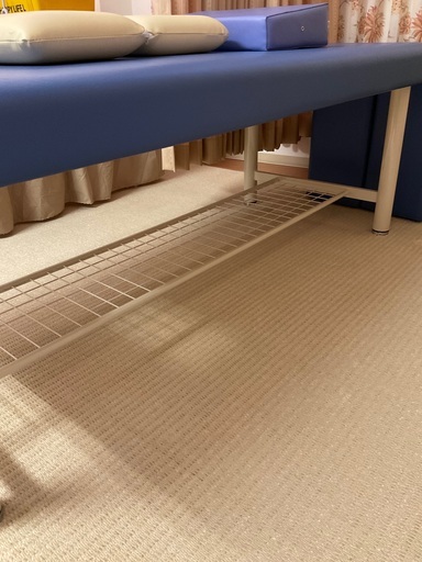 高田マッサージベッド
