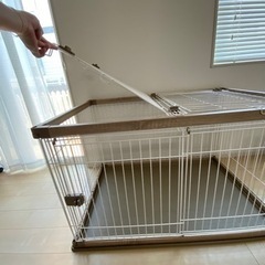 屋根あり　ペット用ケージ