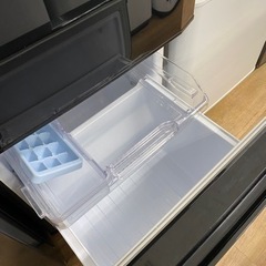 MITSUBISHIの2ドア冷蔵庫(MR-P15E-B)