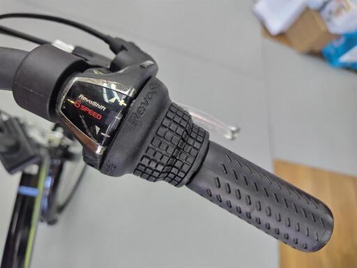 IGNIO 20インチ 6段変速 未使用