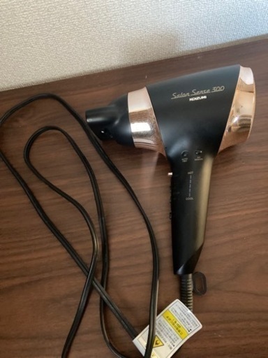 ドライヤー　コイズミ サロンセンス300