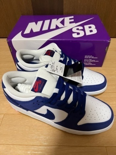 ナイキSBダンクロー\