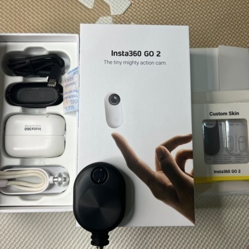 Insta360go  傷あり