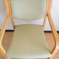 木製チェア（椅子）4点セット　快適な座り心地