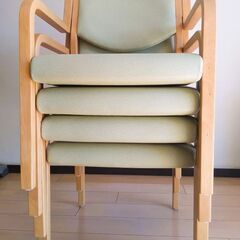木製チェア（椅子）4点セット　快適な座り心地