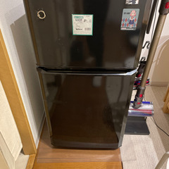 冷蔵庫　106L 2015年製