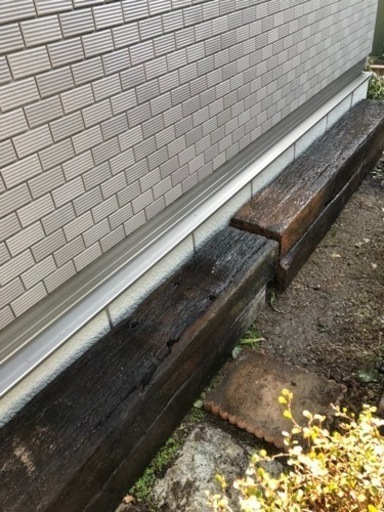 枕木4本 ✴︎お引取りのみ。配送は致しかねます。