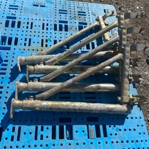 伸縮ブラケット4個　短期出品 伸縮ブラケット4個 短期出品