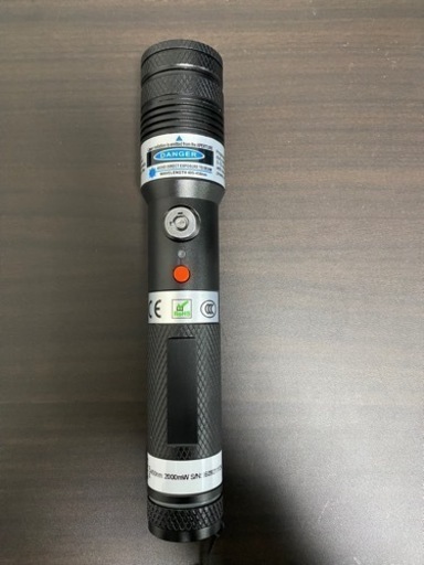 超強力レーザーポインター　2000mw ギガレーザー　X900B？