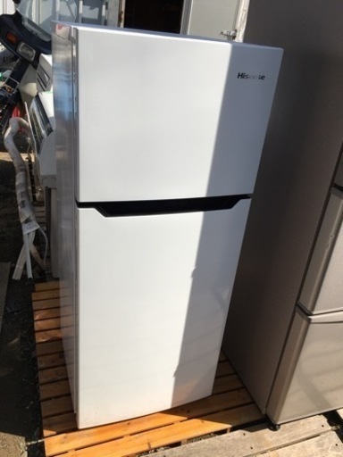 ②ハイセンス 冷凍冷蔵庫 2ドア 120L HR-B1201 2019年製
