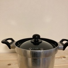 炊飯鍋　リンナイのガスコンロで使用してました。