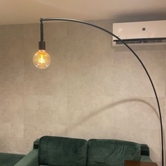 IKEA フロアランプ LED電球付き