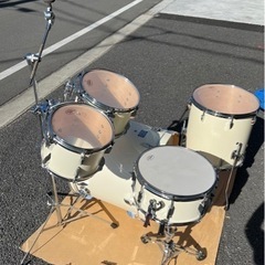 【値下げしました】超お買い得❗️カノープスの刃シリーズ　新品❣️４点ドラムセット