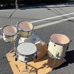 【値下げしました】超お買い得❗️カノープスの刃シリーズ　新品❣️４点ドラムセット