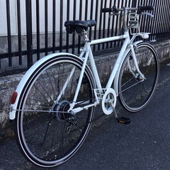 ＜整備・美品＞ブリヂストン・マークローザ・27インチ・シティクロスバイク・ホワイト・シマノ6段変速 点灯虫LEDライト・洗車済みでピカピカ♪